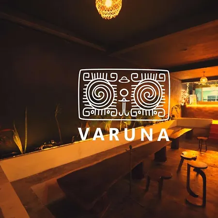 Hotel Varuna
